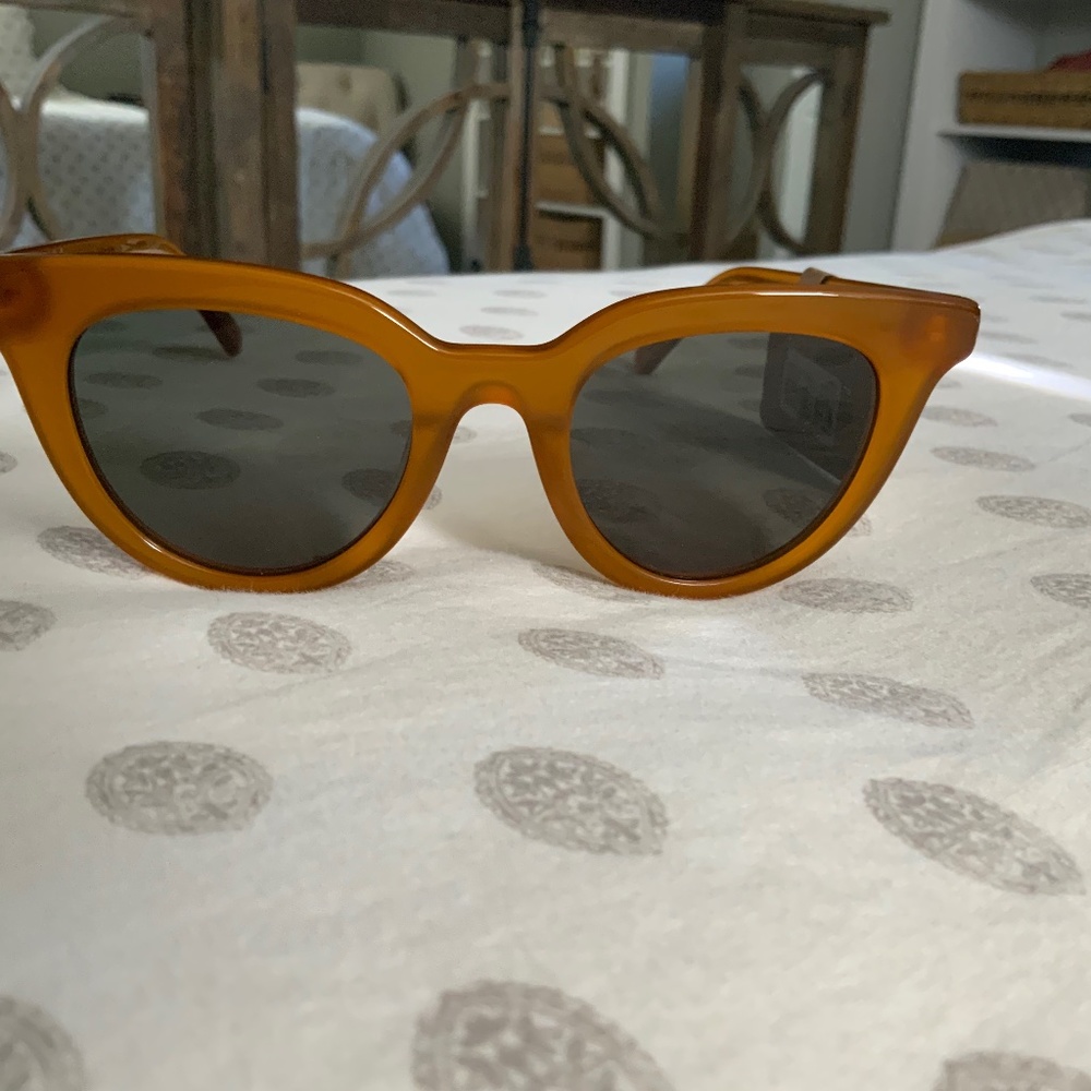 MADEWELL CAT EYE SUNGLASSES